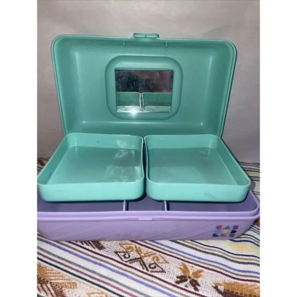 Caboodles vintage mini